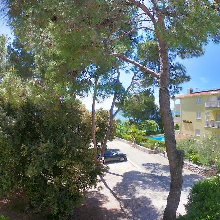 Apartments Stanko Petrcane Exterior foto