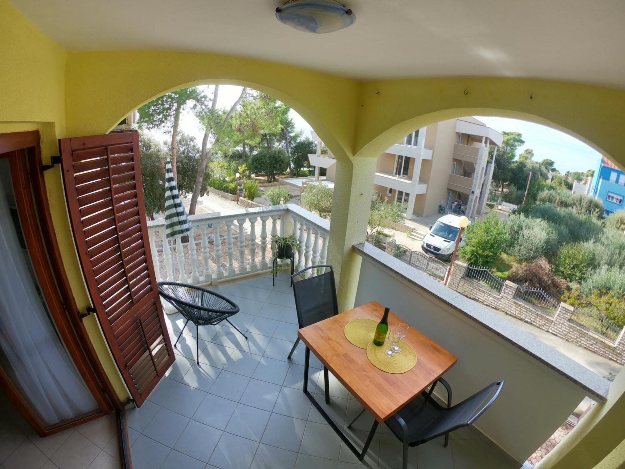 Apartments Stanko Petrcane Exterior foto